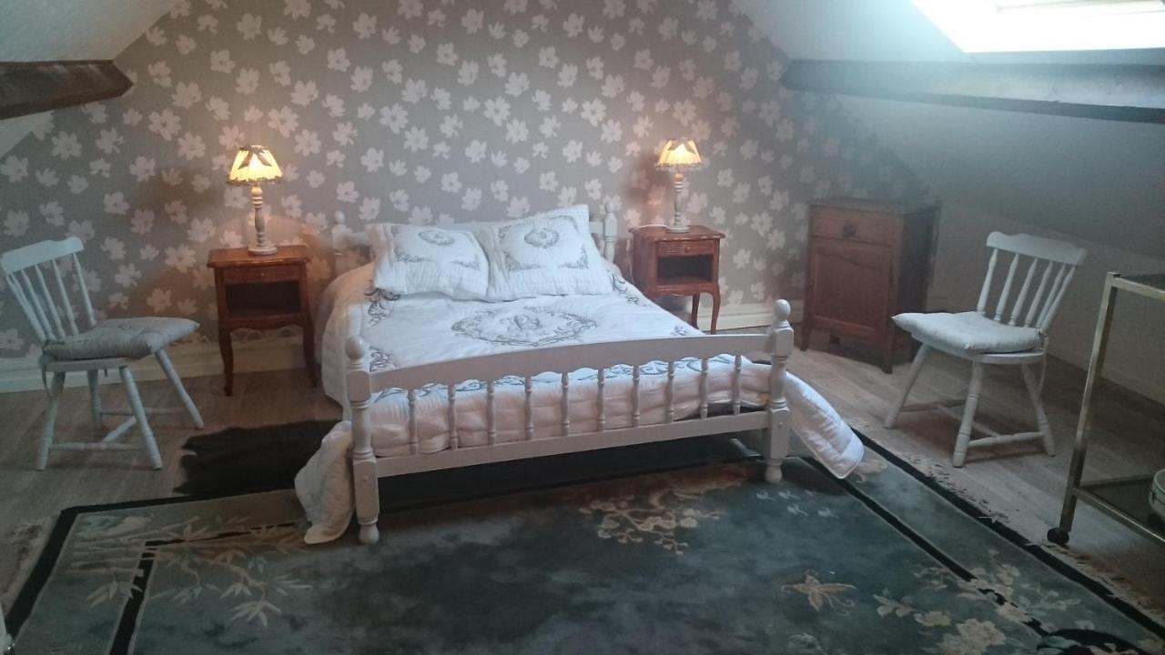 Gite Insolite Le Pressoir En Touraine Vallieres-les-Grandes Ngoại thất bức ảnh